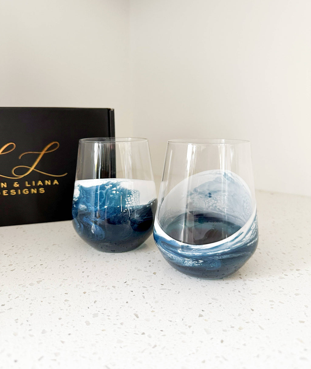 Resin Accented Wine Glasses : Navy White Metallic