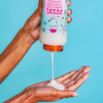 Tree Hut Peppermint Pearl Foaming Gel Body Wash – 18 fl oz