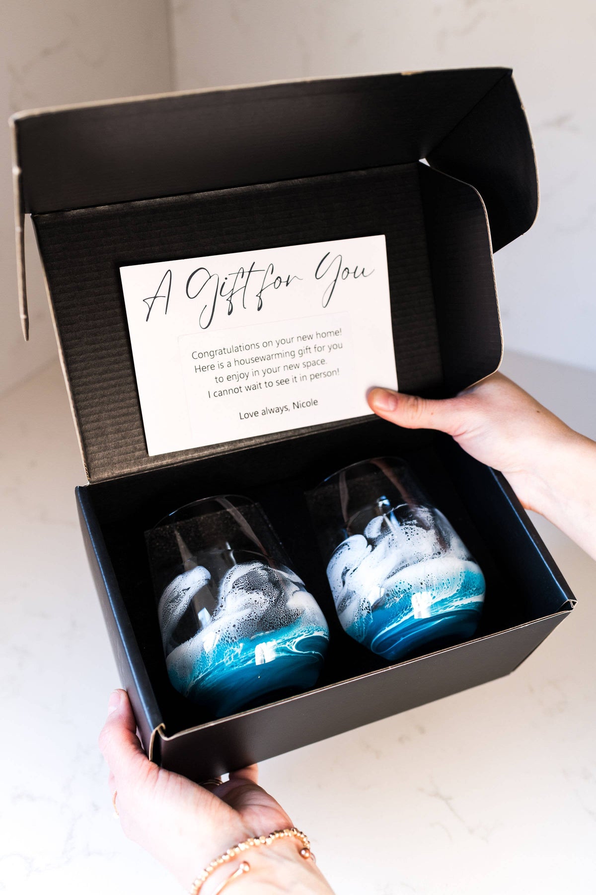 Resin Accented Wine Glasses : Navy White Metallic
