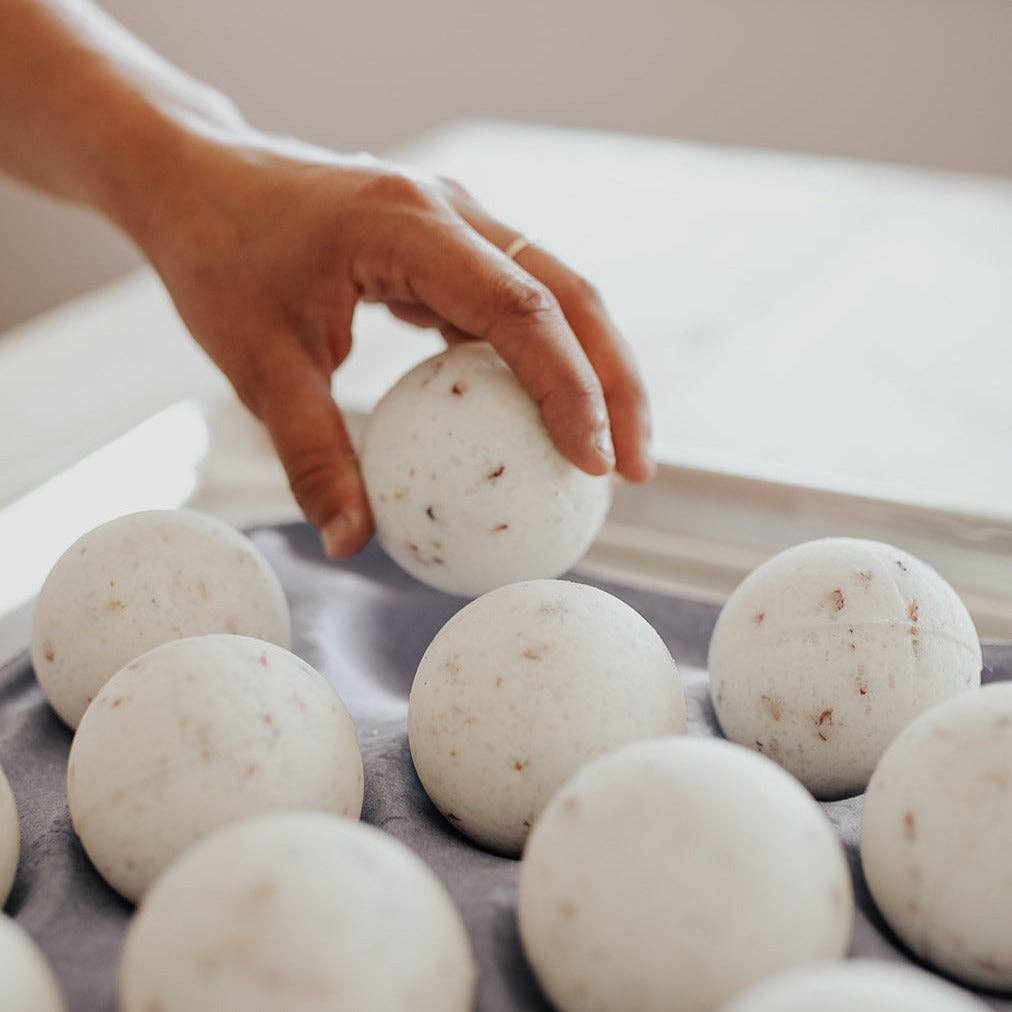 Lavender Bath Bomb - Made in Canada